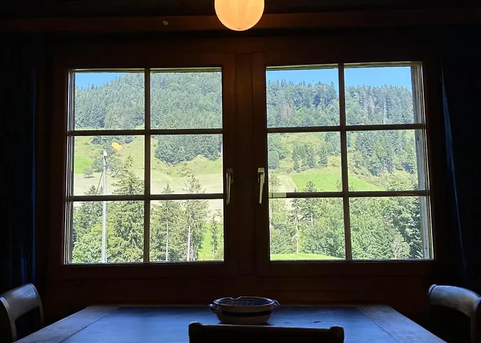 Braekerhaus Toggenburg مزرعة للإقامة *